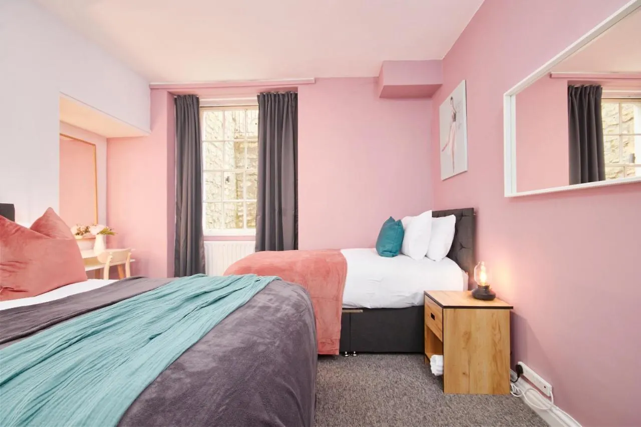 Holiday home Wonderful Apartment In Bath With Garden - Sleeps 8