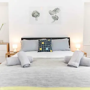 Stafford Modern , Aberdeen United Kingdom